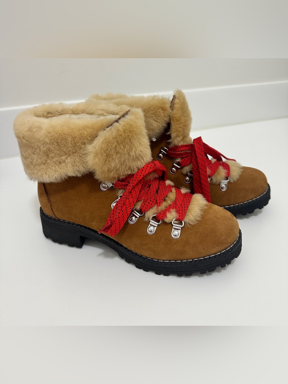 J.Crew Fur-Lined Lace-Up Boots – Tan Suede, Red Laces Size 7
